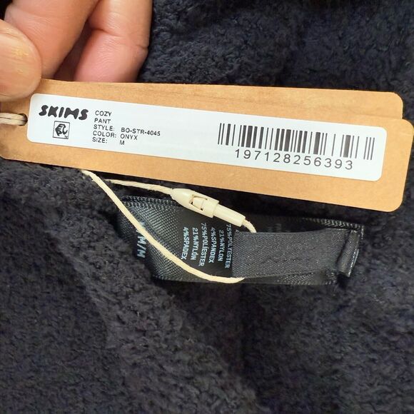 NWT SKIMS Cozy Pants Onyx Sz M Wide Leg Buttery Soft - Picture 2 of 12